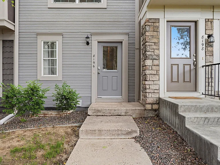 8196 S Fillmore Way — Photo 2