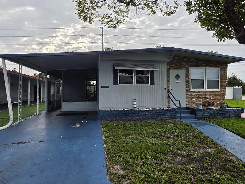 1st image of 15 Ramada Dr #15