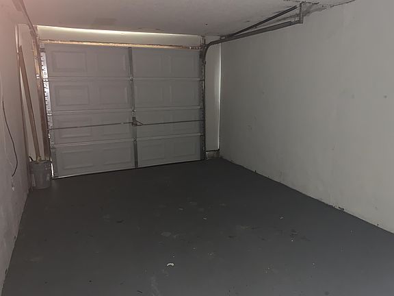 3rd image of 8110 E 100th Terrace Ct