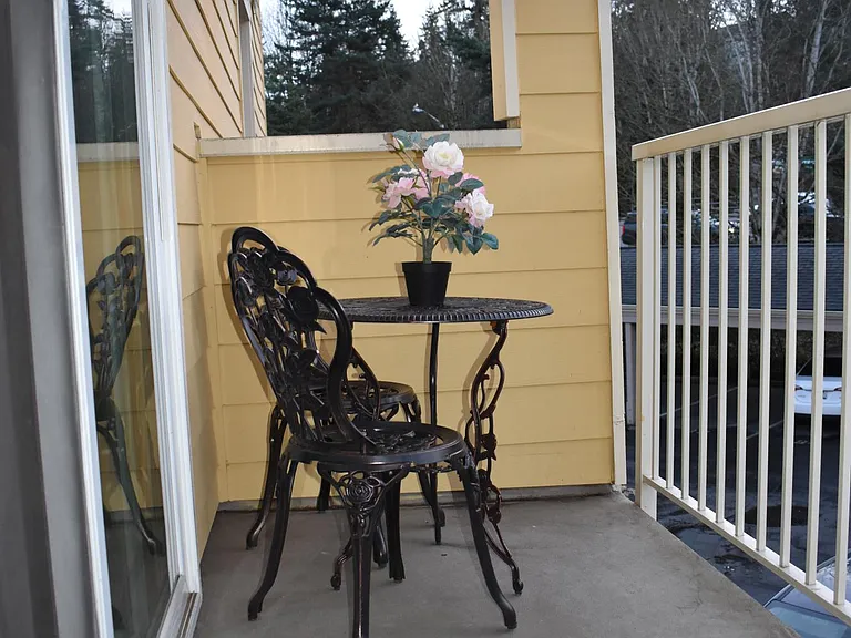 7378 W Lake Sammamish Pkwy NE #2-204 — Photo 35