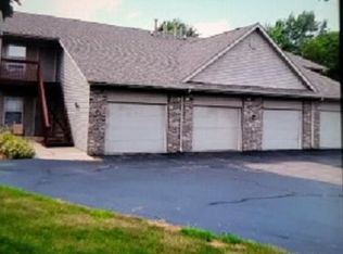 4980 Pine Meadow Pkwy, Loves Park, IL 61111