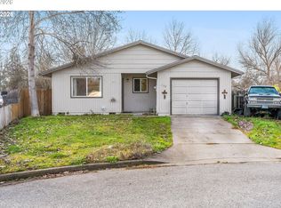 133 Edith Cir, Eagle Point, OR 97524