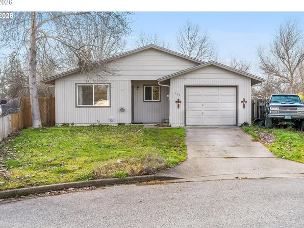 133 Edith Cir, Eagle Point, OR 97524