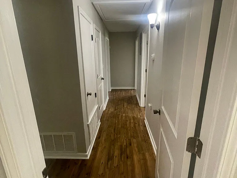 239 Mackey Dr — Photo 5