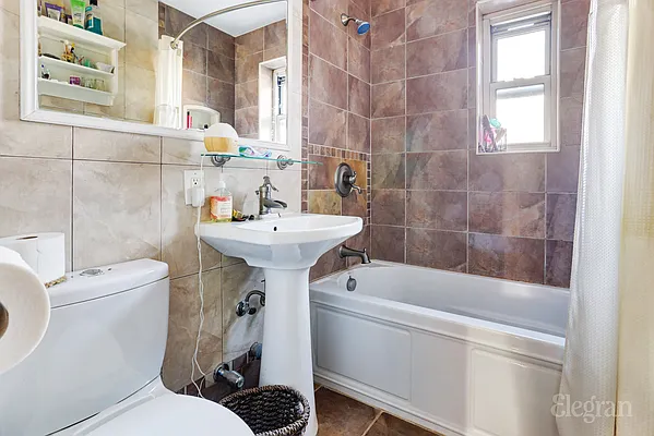 Rented by Elegran | media 6