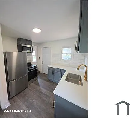 3 bed, $1,900 — Photo 3