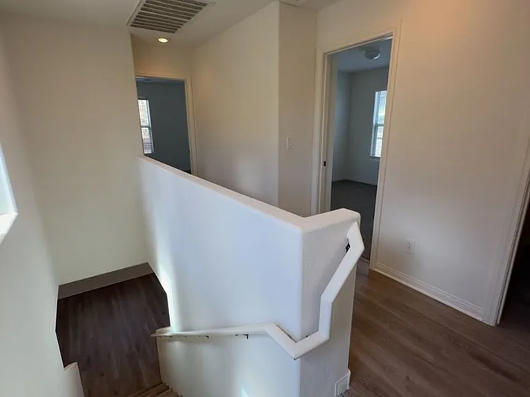 9272 Weeping Water Ave — Photo 10