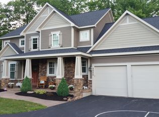 3324 Oak Brook Rd, Baldwinsville, NY