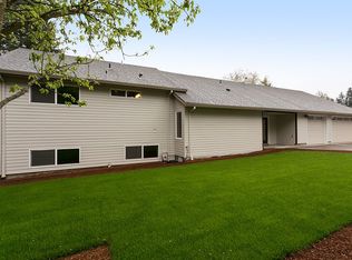 875 SE 39th Ct, Hillsboro, OR
