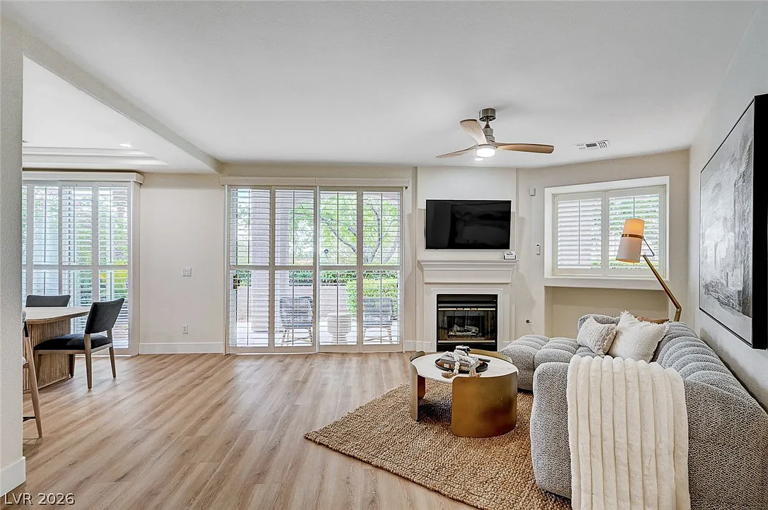 2 bed, 2.0 bath, 1531 sqft, $3,000 — Photo 4