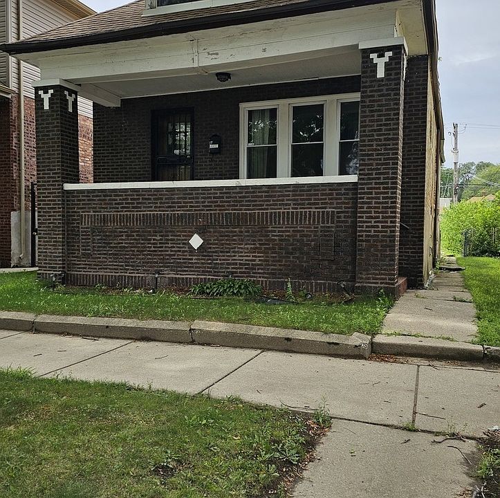 1st image of 7712 S King Dr