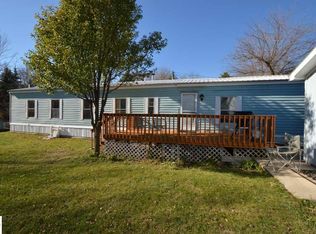 8820 E Fouch Rd, Traverse City, MI 49684