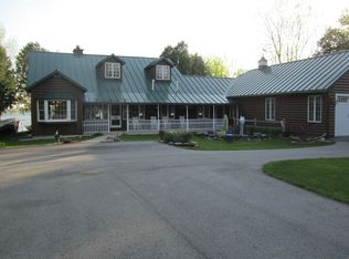 22 Vics Xing, Franklin, VT 05457