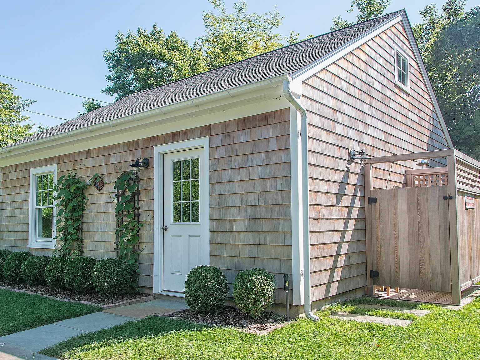 Great Village Fringe Rental — Photo 2