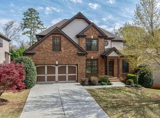 1438 Squire Hill Ln, Lawrenceville, GA 30043