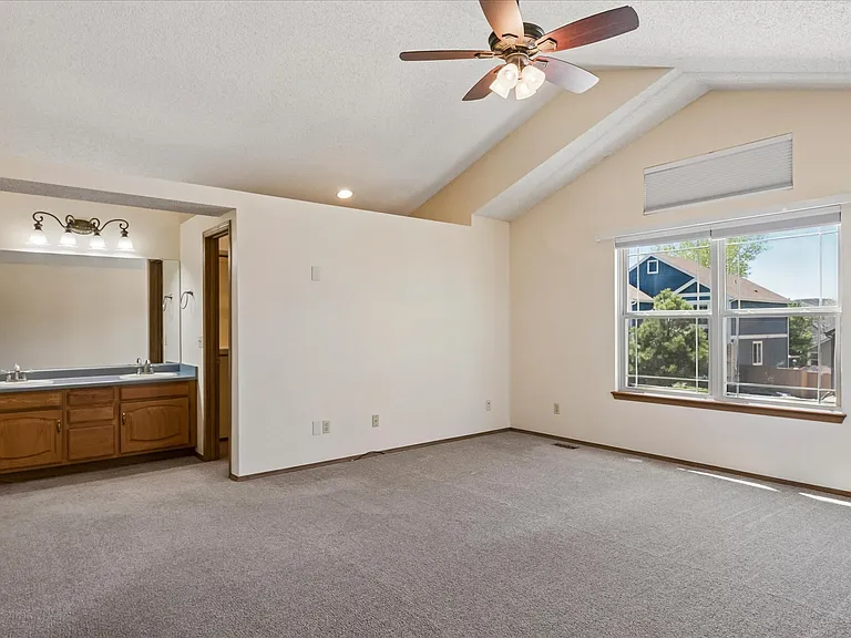 4686 N Wildflowers Way — Photo 16