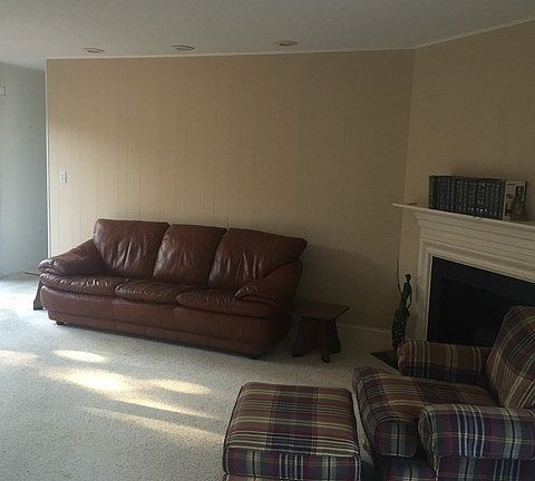 5th image of 2414 Salceda Dr