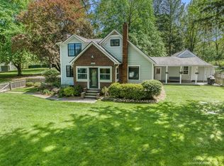 2969 Newport Rd, Ann Arbor, MI 48103