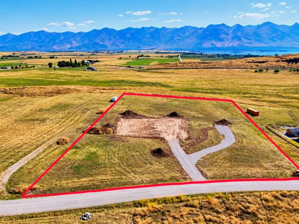 38090 Valley Hills Ln, Polson, MT 59860