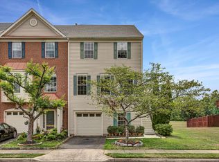 21639 Kings Crossing Ter, Ashburn, VA