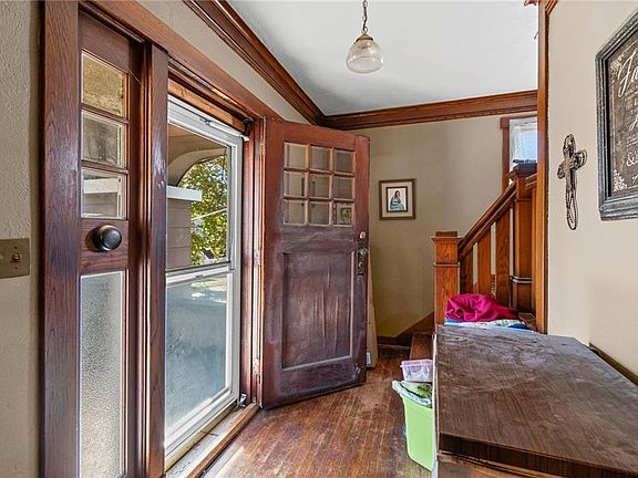 4th image of 414 W Heidel St