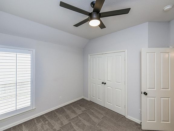 4th image of 3507 Llano Trl