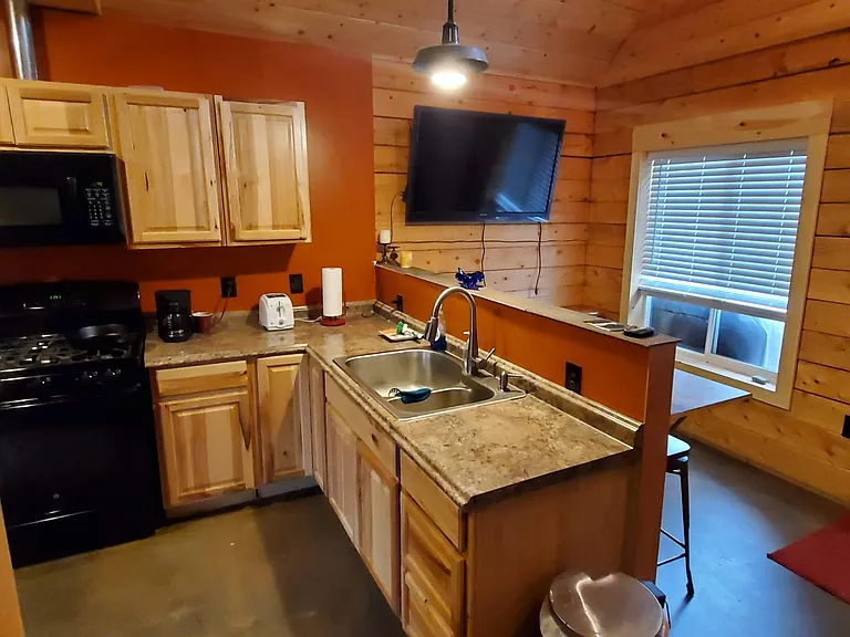36163 Pine St #1 — Photo 15