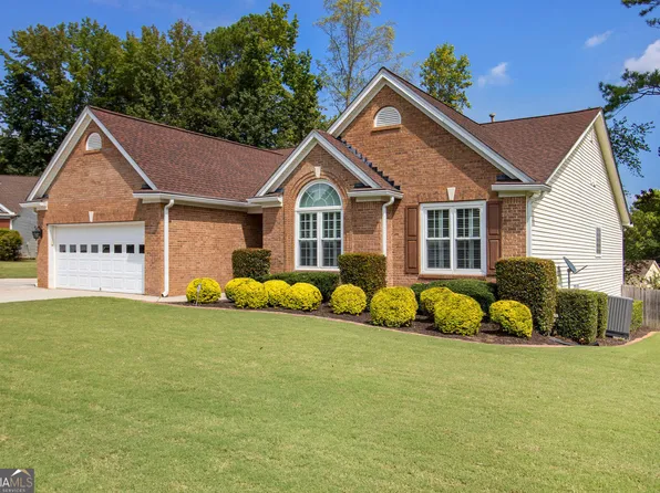 422 John Stewart Pl, Suwanee, GA 30024