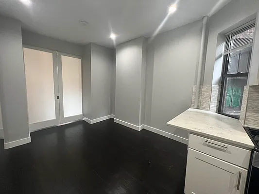 Rented by Tourma Realty LLC | media 15