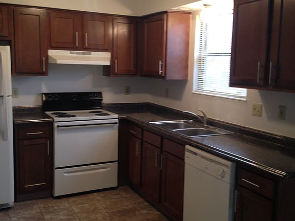 5th image of 2179 Hughey Dr