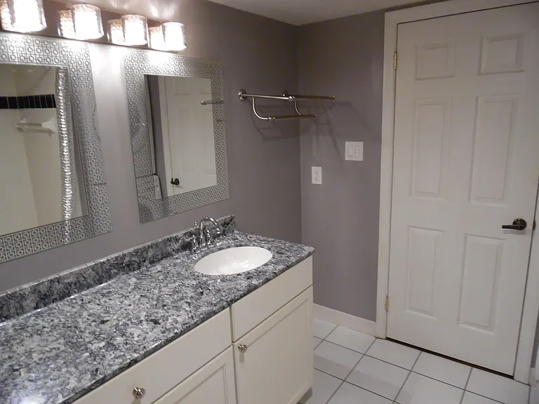 309 E Village Rd — Photo 13