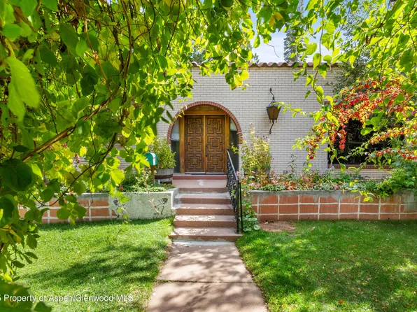 1712 Blake Ave, Glenwood Springs, CO 81601