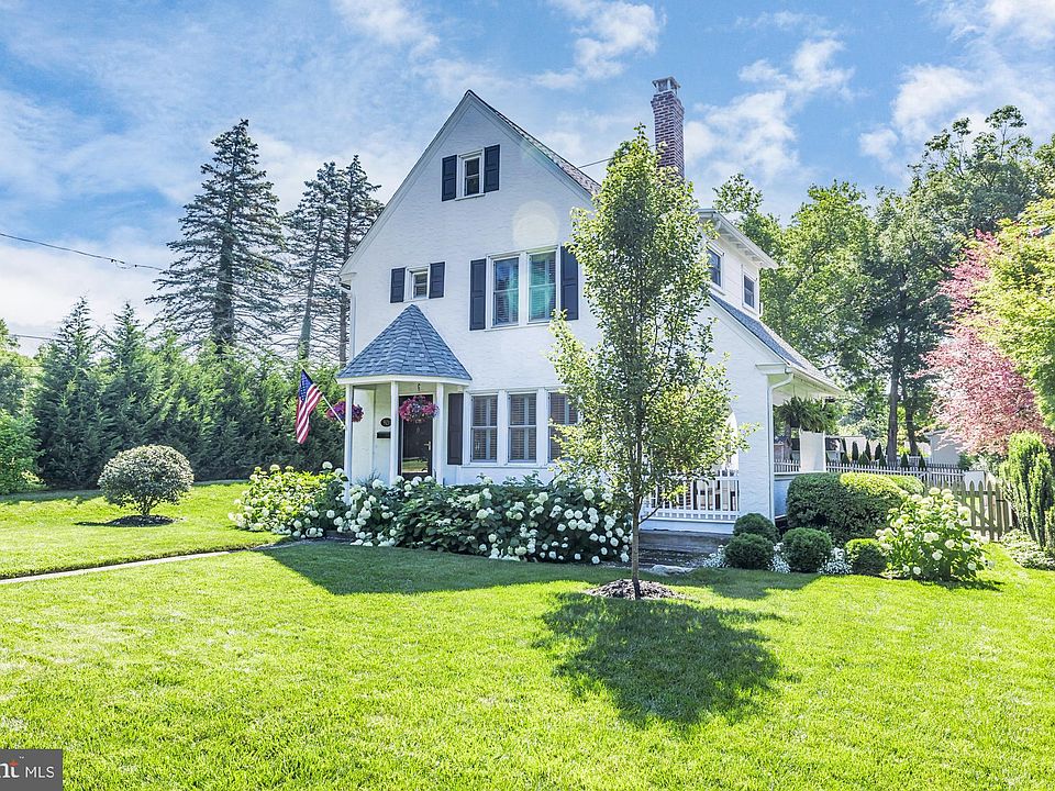 921 Main St, Phoenixville, PA 19460 Zillow