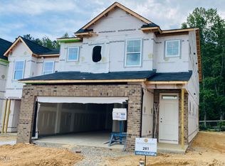 530 Barrington Row Ave #281, Zebulon, NC 27597