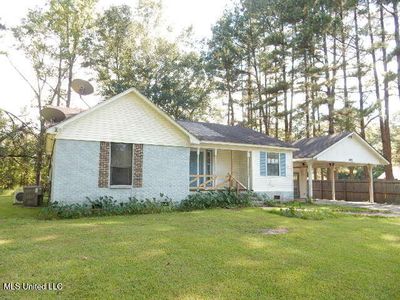 912 River Road Est, Taylorsville, MS, 39168