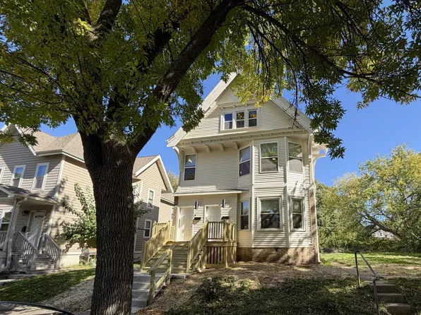 2360 N Dr William Finlayson STREET #2362, Milwaukee, WI 53212