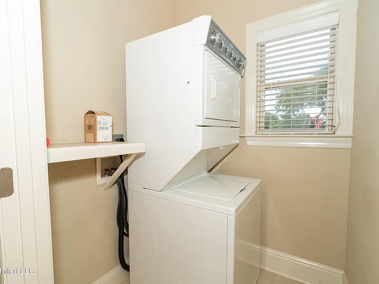 8 Oak Alley Ln — Photo 13
