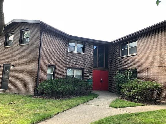 3rd image of 9806 W National Ave #8