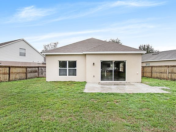 5th image of 7563 Oxford Garden Cir