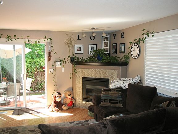 4th image of 11013 NE 43rd Cir