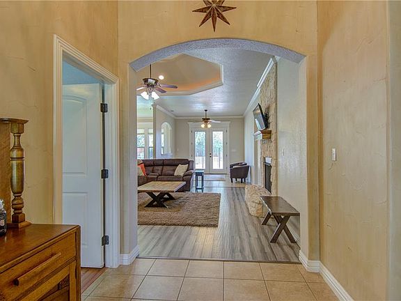 5th image of 4336 Storm Creek Ln