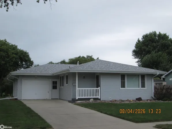 700 E 17th St, Atlantic, IA 50022