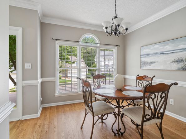 7019 Bellard Ct, Raleigh, NC 27617