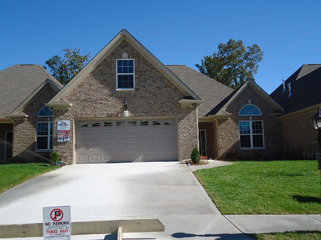 1st image of 2014 Belleau Village Ln