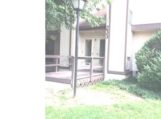 233 Township Line Rd APT 4B, Elkins Park, PA 19027