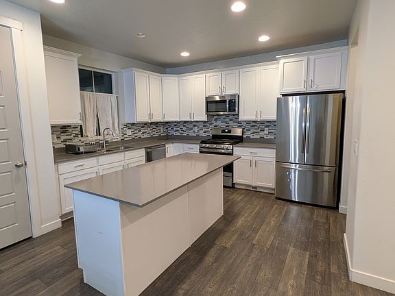 Large Kitchen
