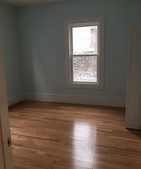 17 Dalrymple St #1 — Photo 1