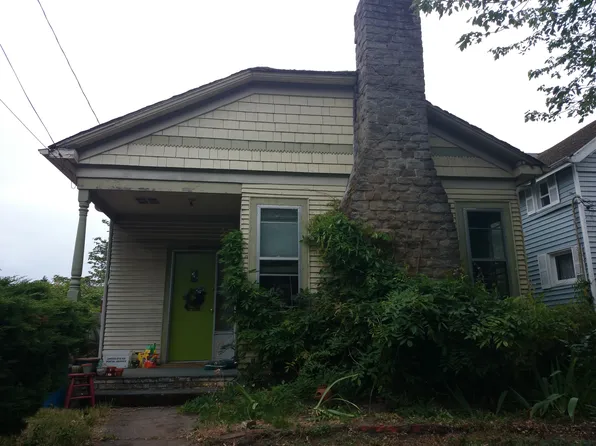 806A 34th Ave, Seattle, WA 98122