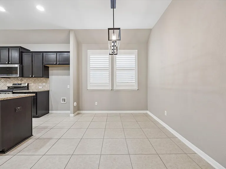 2220 Lookout Range Dr — Photo 25