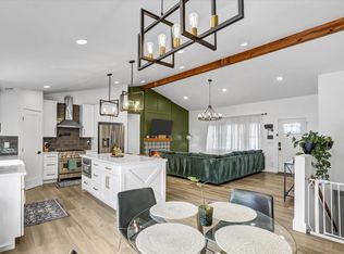 9861 Bon Vue Dr, El Cajon, CA 92021